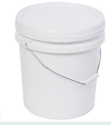 BUCKET - WHITE PLASTIC BUCKET & LID - 20 LITRES