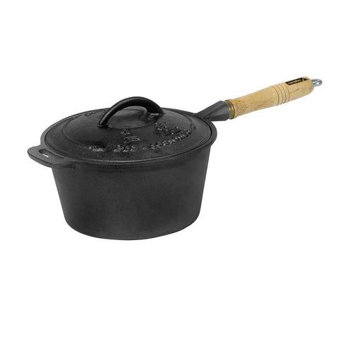 SAUCEPAN - CAST IRON - WOODEN HANDLE - 2 QUART