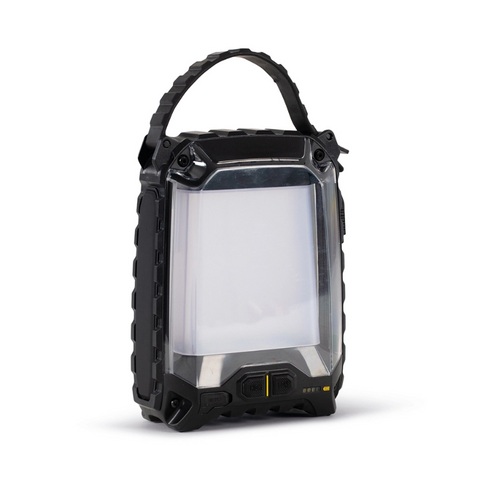 LANTERN - LUMOS LANTERN  RECHARGEABLE - 700 LUMENS - HANGER OZTRAIL