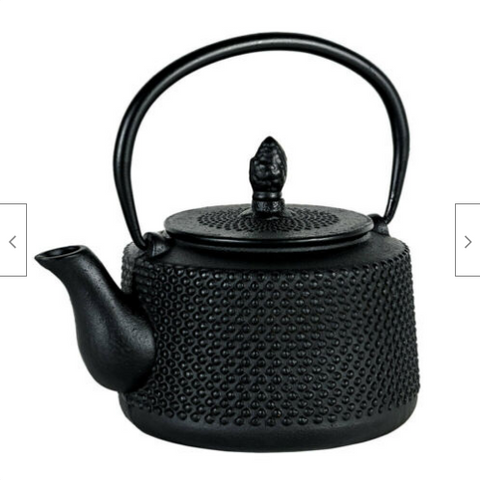 EMPEROR HOBNAIL  -  CAST IRON TEAPOT - AVANTI - 750ML